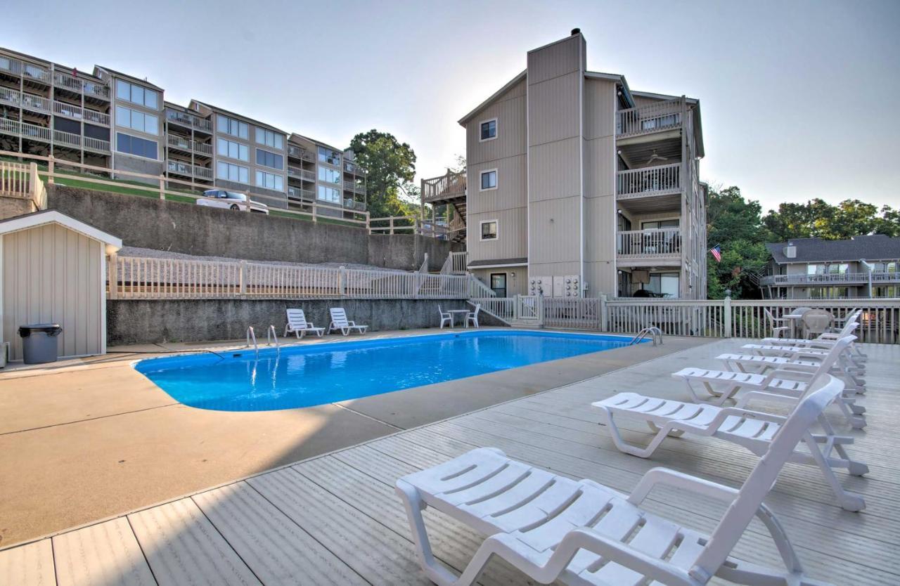Lakefront Osage Beach Condo With Community Pool 외부 사진