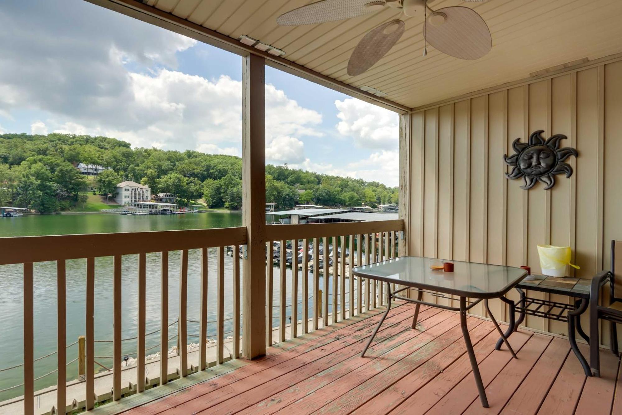 Lakefront Osage Beach Condo With Community Pool 외부 사진